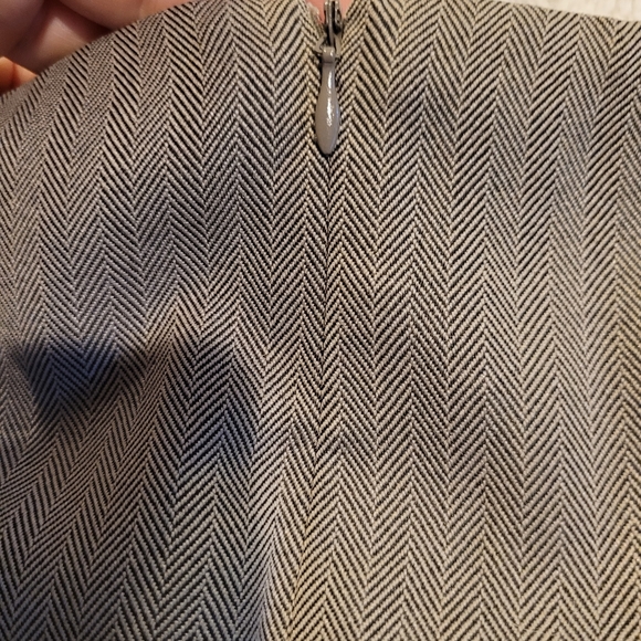 R  Faux leather and fabric skirt - Picture 5 of 6